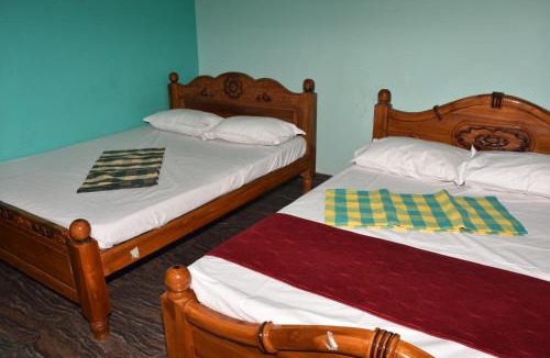 Thirukadaiyur Hotel | KJ ROOMs
