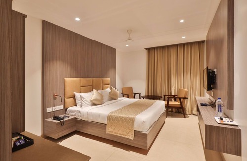 Karur Hotel | Kongu Residency
