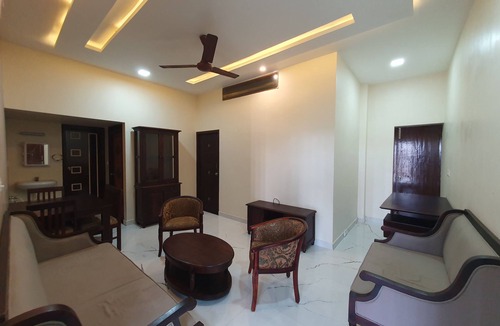 Tiruvannamalai Apartment | Kousthubam Residency provides comfortable rooms for a calm and relaxing stay