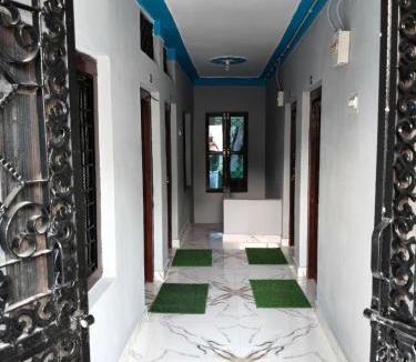 Narainkoti Hotel | Krishna Hotel And Resturant Uniyana at Madyamaheshwar Route