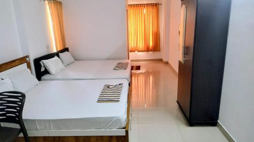 Guruvayur Hotel | Krisna vykundam