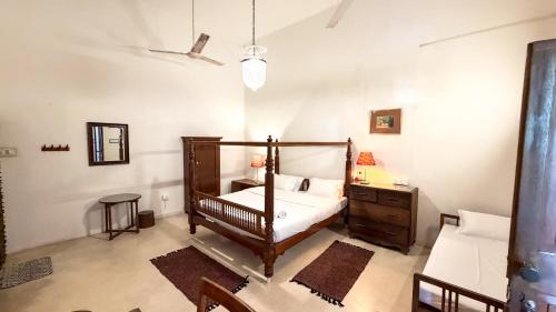 White Town House | La Closerie - Bay of Bengal
