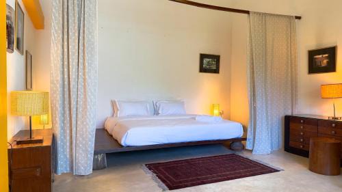 White Town House | La Closerie - Bay of Bengal