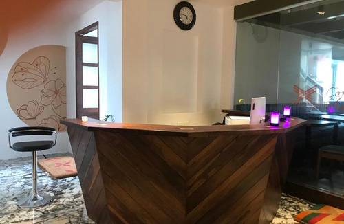 Kalapettai Hotel | La Papillon Maison
