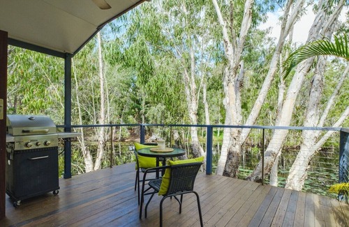 Byfield Cabin | LAKE VIEW.