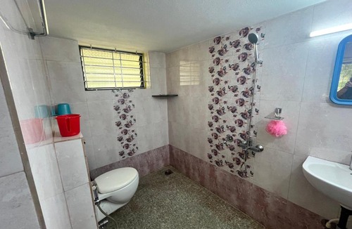 Kundapur House | Lake View