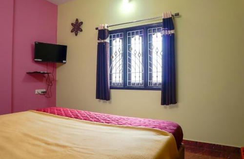 Yelagiri Hotel | Lakeside Room stay