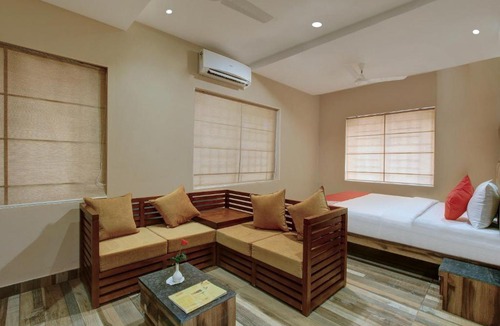 Mangalore Hotel | LAXMAN RESIDENCY MANGALORE