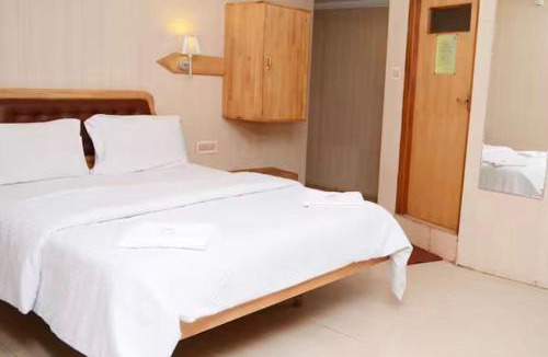 Kandal Hotel | Lazo Silver Lake , Ooty