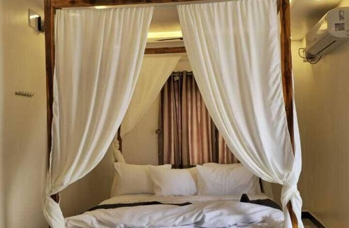 Kuilapalayam Hotel | Le Avirah