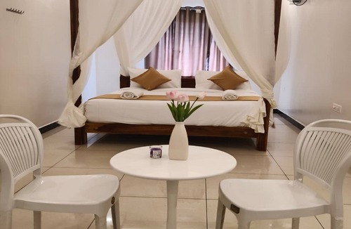 Kuilapalayam Hotel | Le Avirah