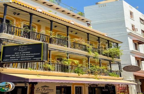 White Town Hotel | Le Chateau