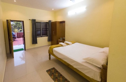 Hireguthi Hotel | Leela Sea Scape