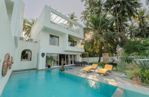 Siolim Villa | Legacy by Hireavilla Natgeo Spot w Field Views