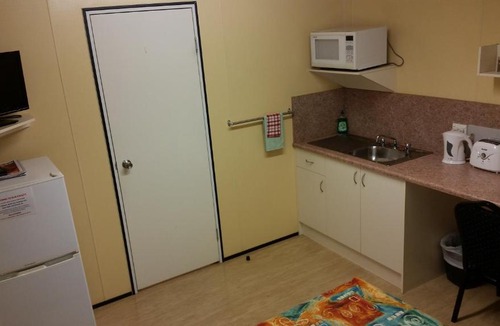 Mornington Hotel | Leichhardt Accommodation
