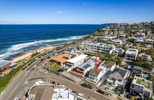 Merewether House | Life's a Merewether Beach