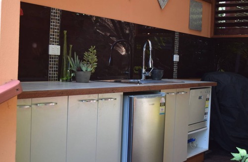 Lilli Pilli House | LILLI PILLI SUBLIME - FAMILY & DOG FRIENDLY BY THE BEACH