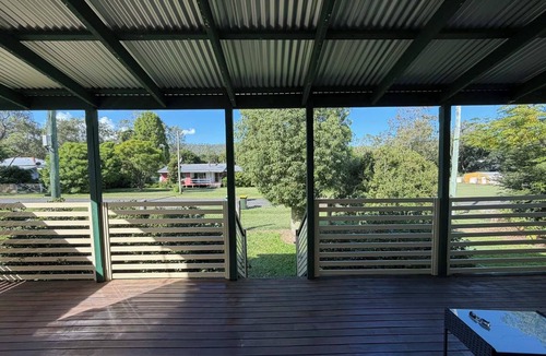 Linville Cottage | Linville Cottage. This is a 100 year old cottage in town close to rail trail.