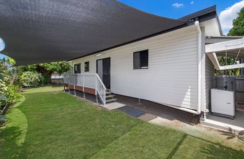 Gulliver Apartment | Little Villa | Secure and Central Townsville*FULLY SERVICED and FURNISHED*