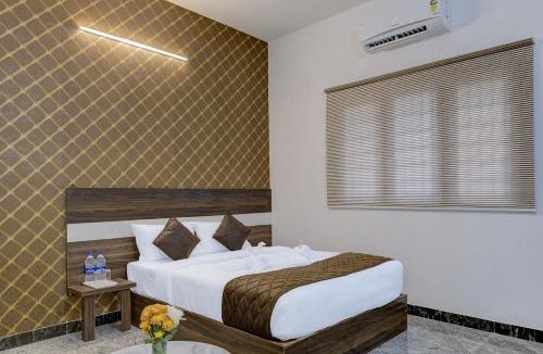 Ramapuram Bed & Breakfast | Livora Residency
