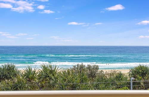 Bilinga Apartment | Longbeach 11 - Bilinga/North Kirra Beachfront