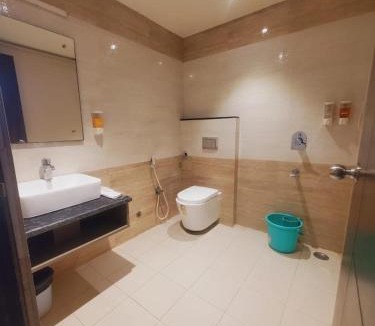 Taj Ganj Hotel | love kush hotel