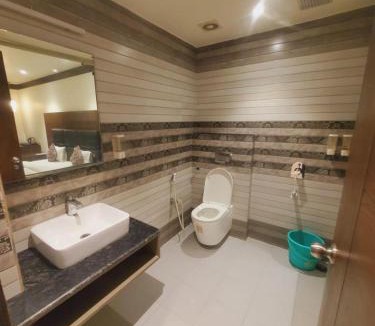Taj Ganj Hotel | love kush hotel