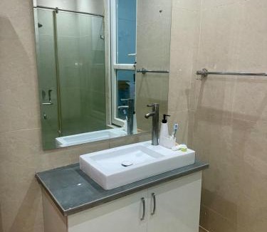 Chittaranjan Apartment | Luxurious 4-Bedroom House in the Heart of CR Park