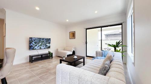 Beveridge House | Lyra 2026 Home