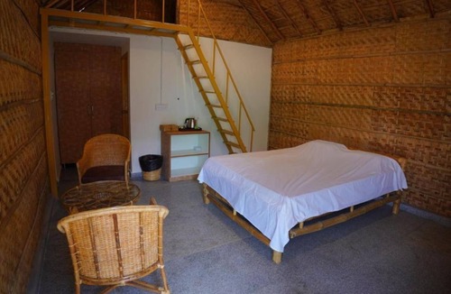 Devanahalli Bed & Breakfast | Maharsh Bamboo Stays near DevanahalliDeluxe Room