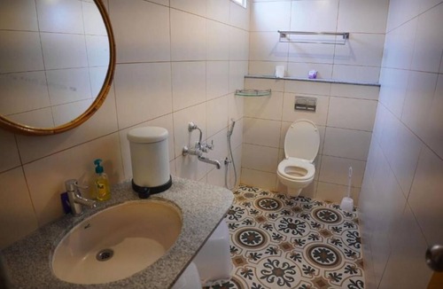 Devanahalli Bed & Breakfast | Maharsh Bamboo Stays near Devanahalli Family Room