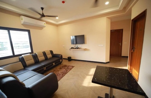 KK Nagar Hotel | MAJESTIC HOTEL & SERVICE APARTMENTS