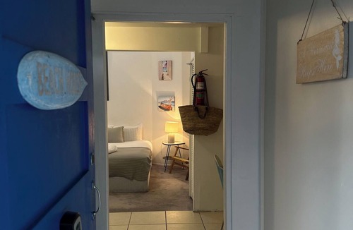Manly Apartment | Manly Beach Studio + Parking Option