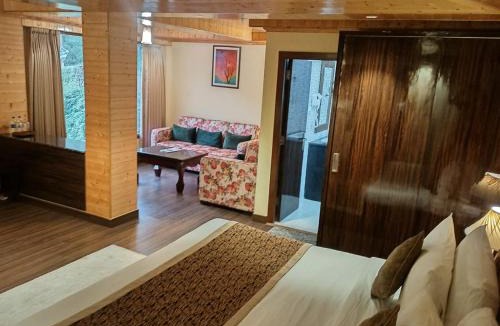 Shimla Resort | Maple Resort Chail