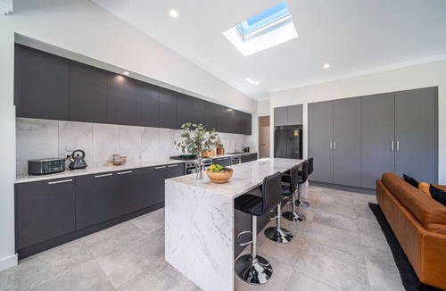 South Plympton House | Marble @ South Plympton: Effortless Family Comfort