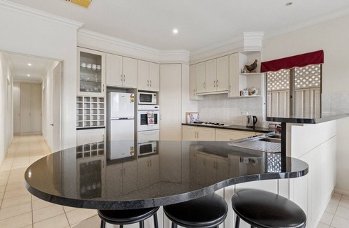 Wallaroo House | Marina Breeze - 2 Bed home Wallaroo