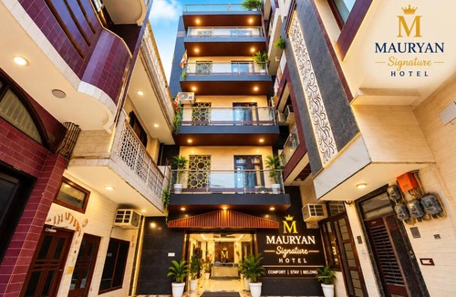 New Delhi Hotel | Mauryan Signature hotel Devli Khanpur