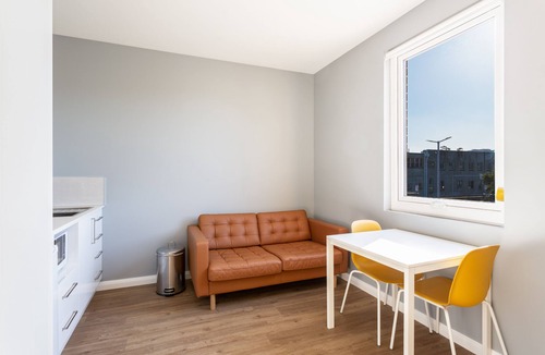 Hobart Central Business District Hotel | Mayfair Plaza Motel