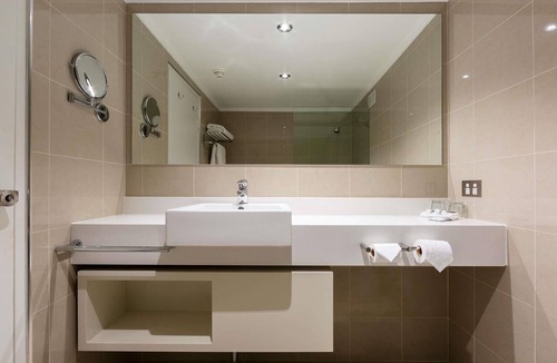 Braddon Hotel | Mercure Canberra