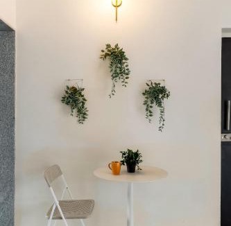 Khar Apartment | Mezzo Pvt 3BHK in Bandra by SquareOne Stays