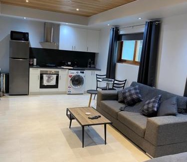 Mindarie Apartment | Mindarie beachside studio