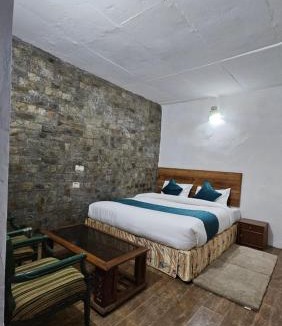 Khattalwada Cabin | Misto cafe & Homestay kasauli