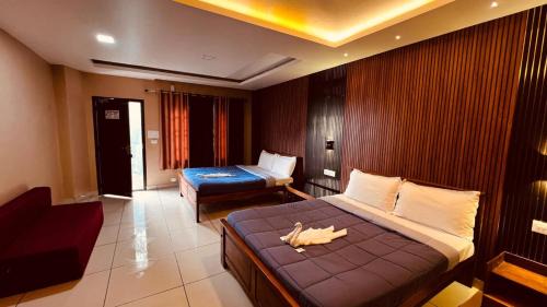 Devikolam House | Misty Cloud