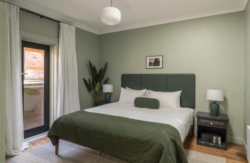 Burnie House | Modern 3-Bed Coastal Escape