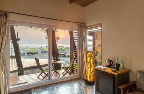 Morjim Resort | Morii by the sea - Morjim Beach