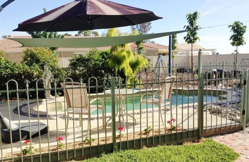 Rutherglen Cottage | must love dogs cottage