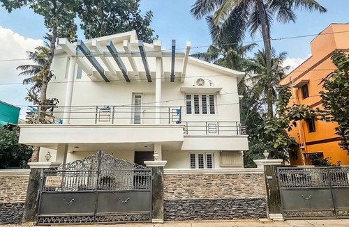 Vellore House | Nestled in a peaceful and residential neighbourhood 5 minutes from CMC Vellore