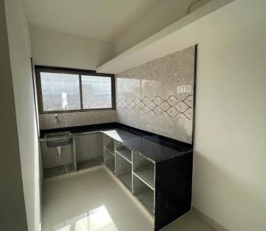 Surat Hostel | New Nova Atlanta Shopping Mall