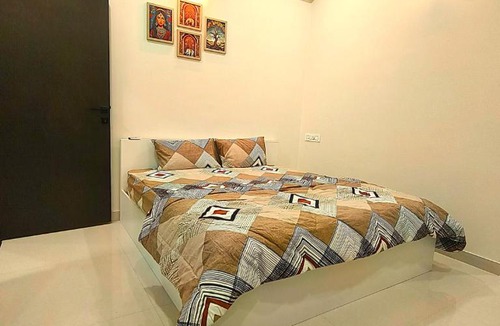 Kondapur Apartment | New Spacious 2BHK in Peaceful Colony with Private Parking 2S