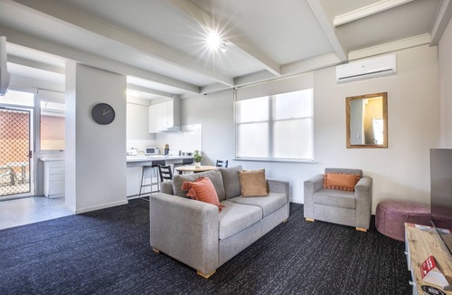 Moorabbin Hotel | Nightcap at Sandbelt Hotel